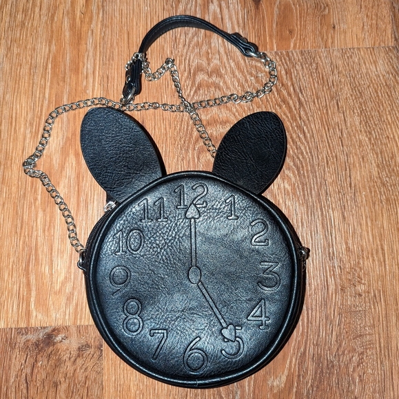 ALICE IN WONDERLAND BLACK RABBIT CLOCK CANTEEN BAG / CROSS BODY BAG - Picture 3 of 11